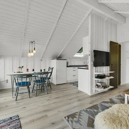 Holiday home 3 Bedroom Awesome Home In Hvide Sande Havrvig