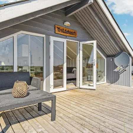 Дом отдыха 3 Bedroom Awesome In Hvide Sande *